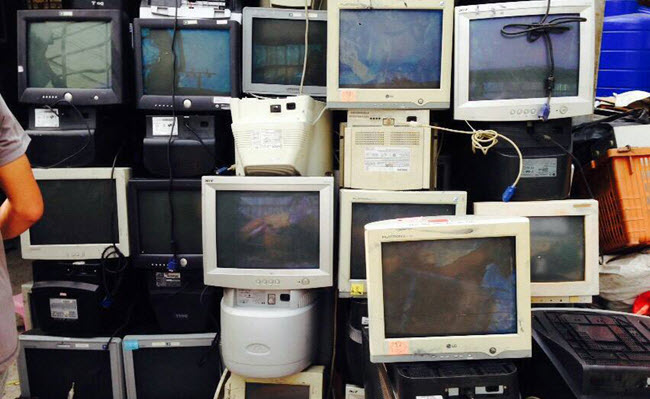 รับซื้อ จอคอมพิวเตอร์ ทุกรุ่น ทุกยี่ห้อ ทุกสภาพการใช้งาน